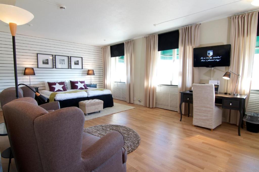 Hotell Tinget Sala Kültér fotó